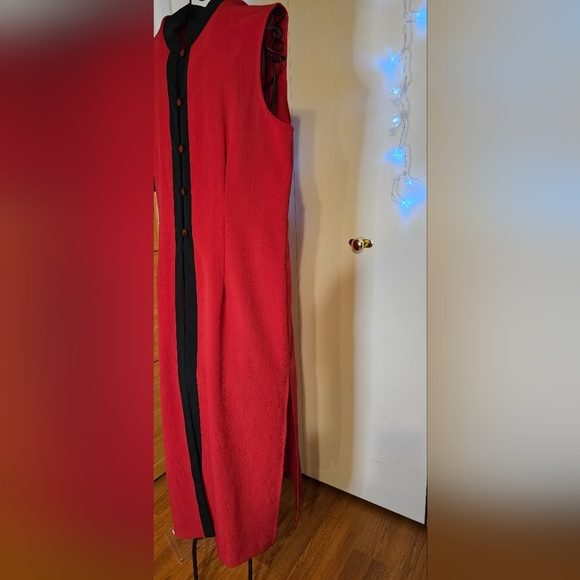 Daniel Laurent Tunic - Picture 2 of 4